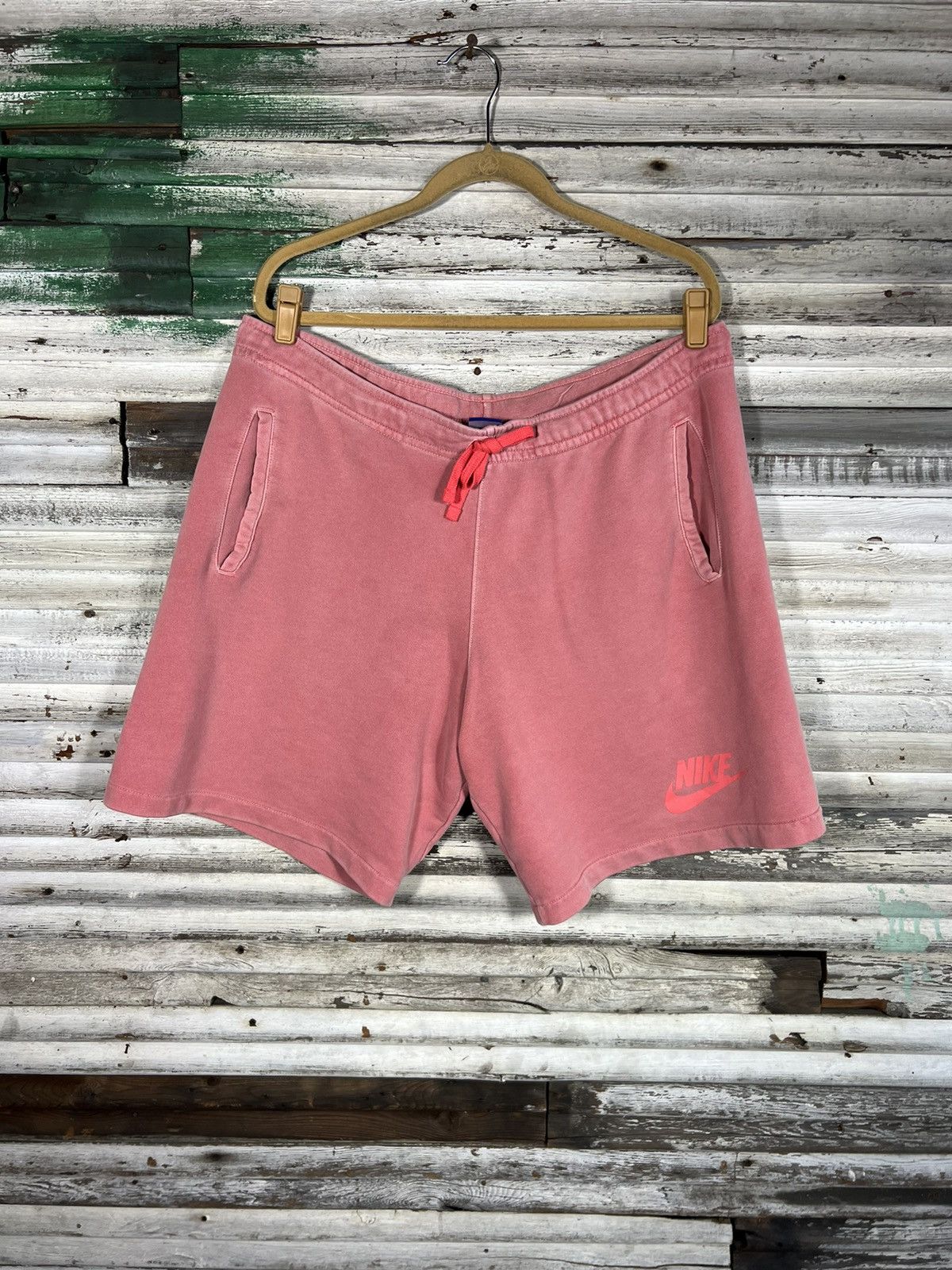 Nike Nike Shorts Size US 36 / EU 52 - 1 Thumbnail