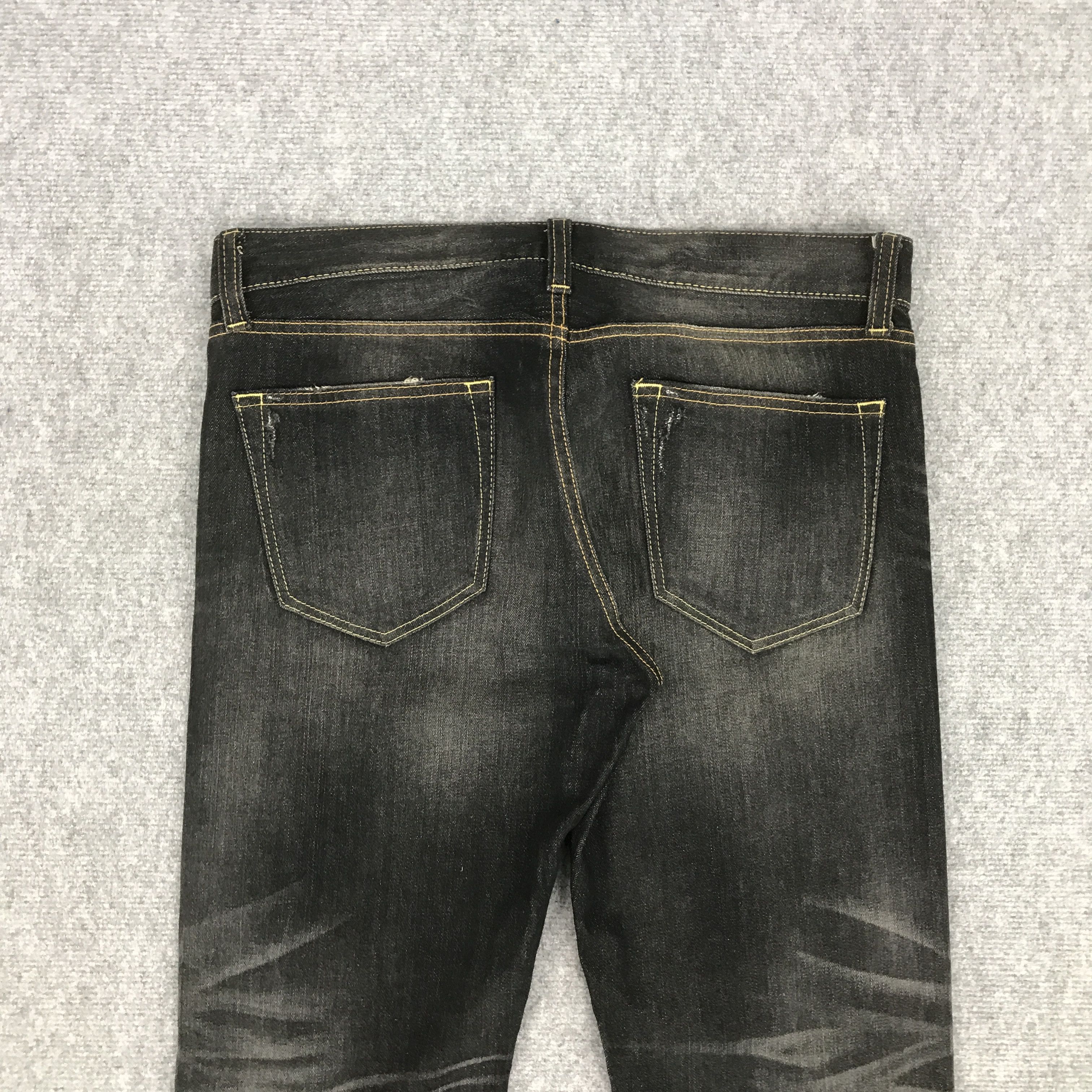 Jun Takahashi × Uniqlo JAPAN BLACK DENIM UNIQLO DISTRESSED DENIM PANTS Size US 34 / EU 50 - 5 Thumbnail