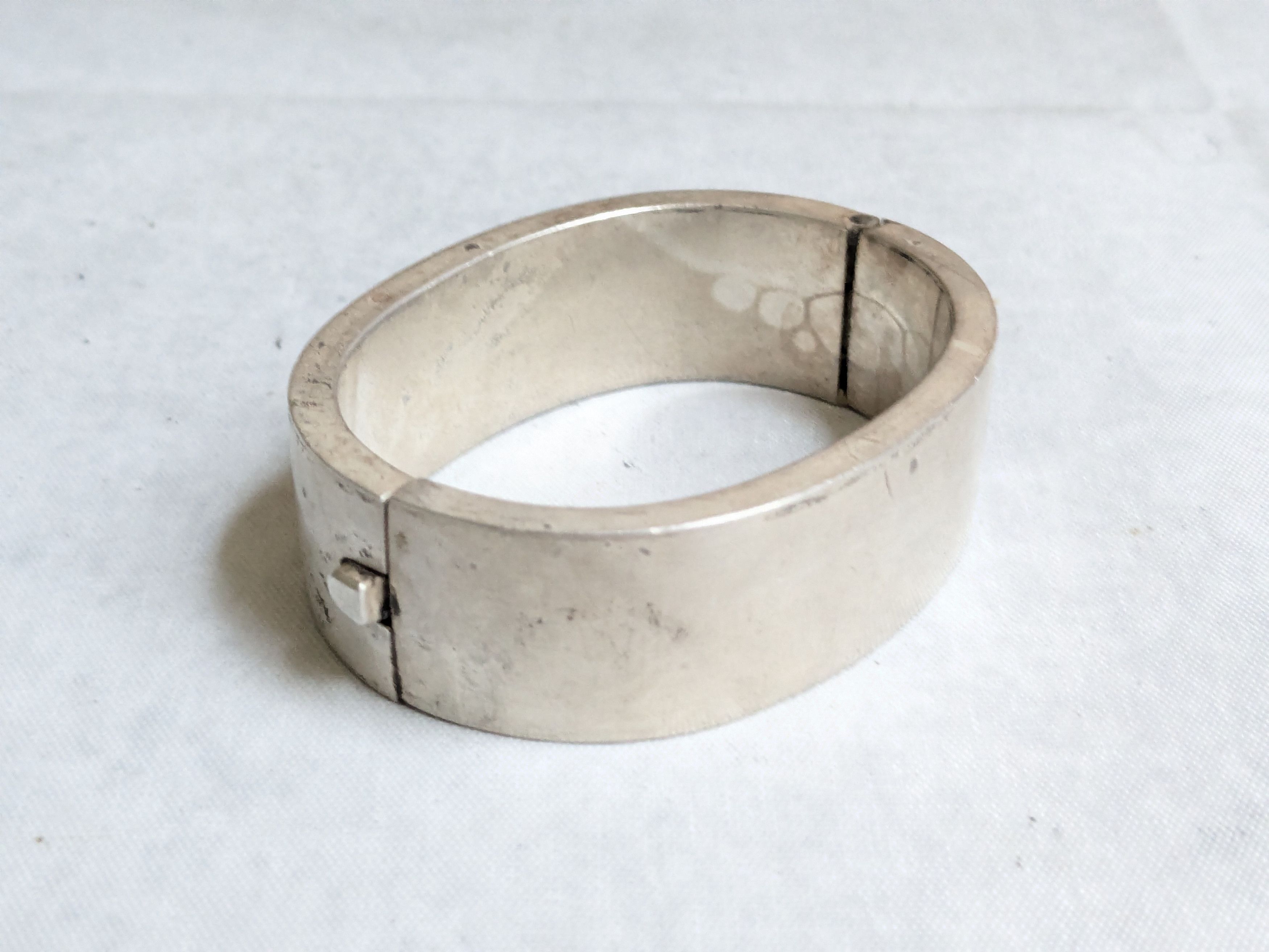 Jewelry Vintage Sterling Silver Bracelet Hinge Modern Bangle 7" Size ONE SIZE - 5 Thumbnail