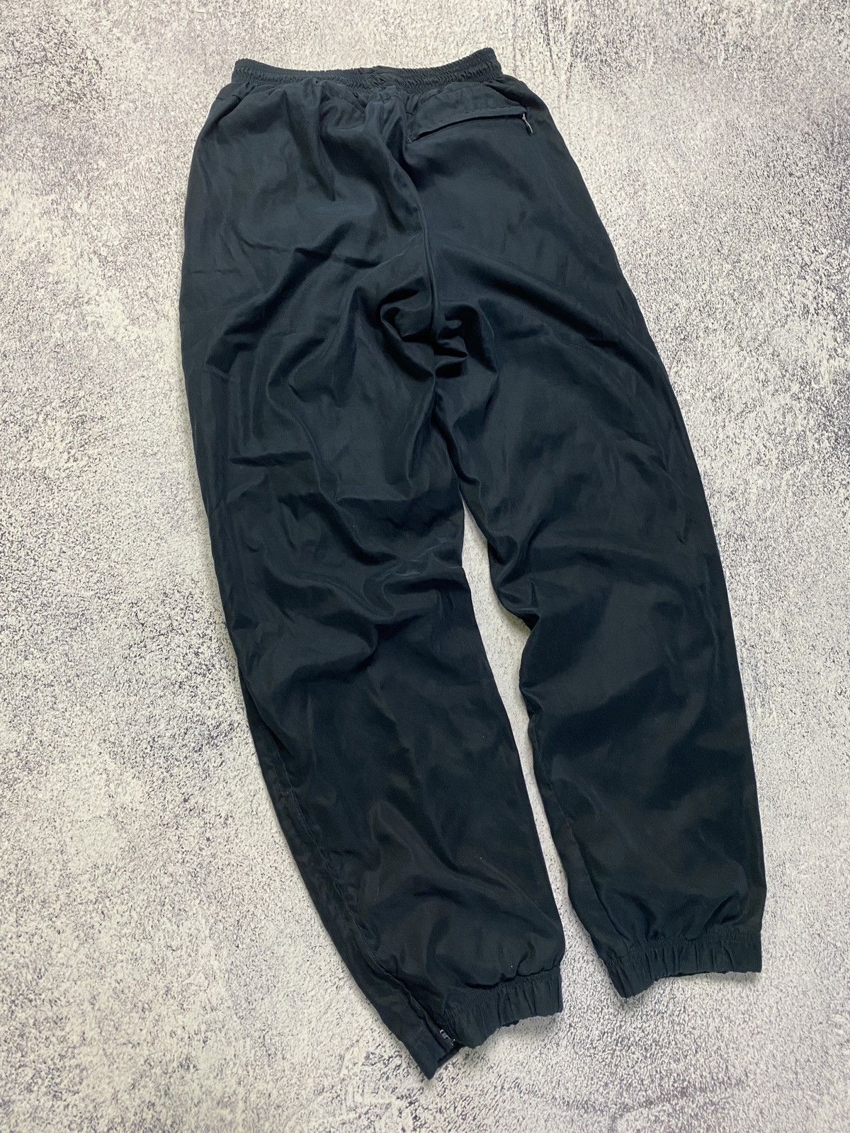 Nike Y2K Nike Vintage Nylon Track Pants Baggy Drill Mini Swoosh Size US 30 / EU 46 - 14 Thumbnail