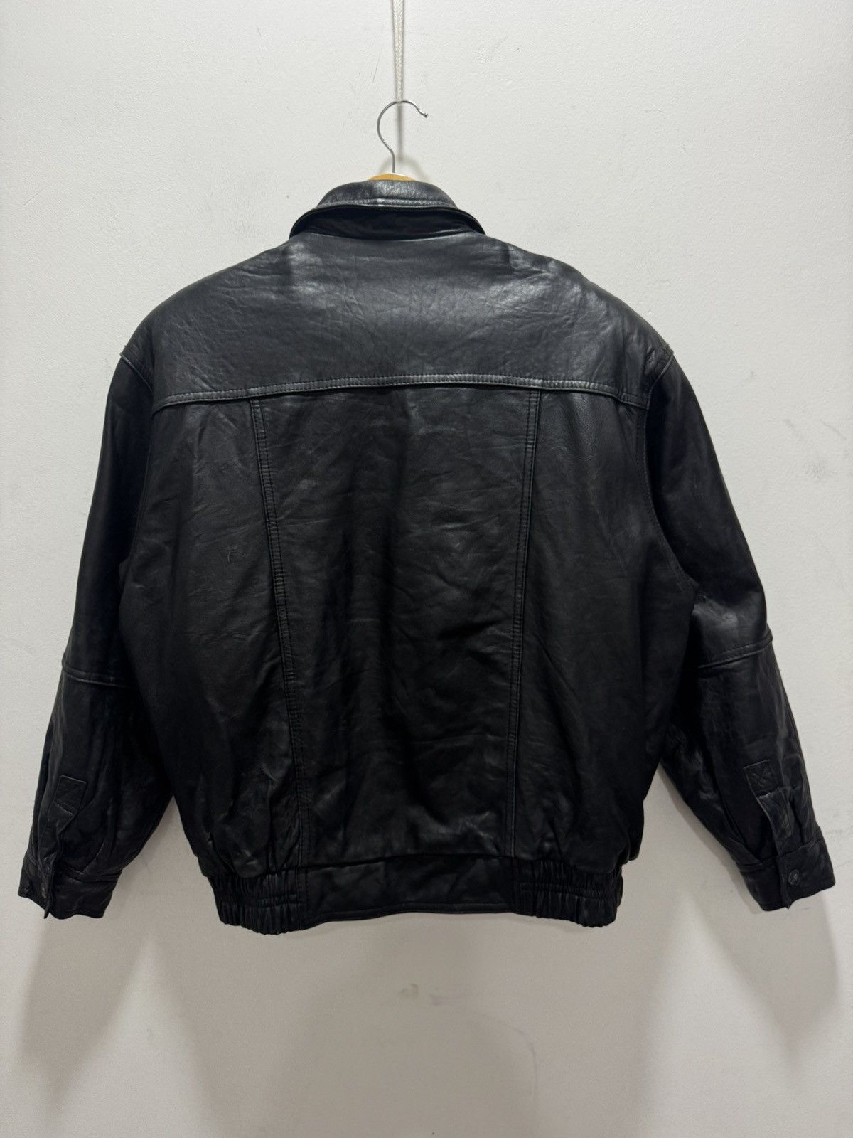 VINTAGE IBEPE JINDO DISTRESSED LEATHER JACKET