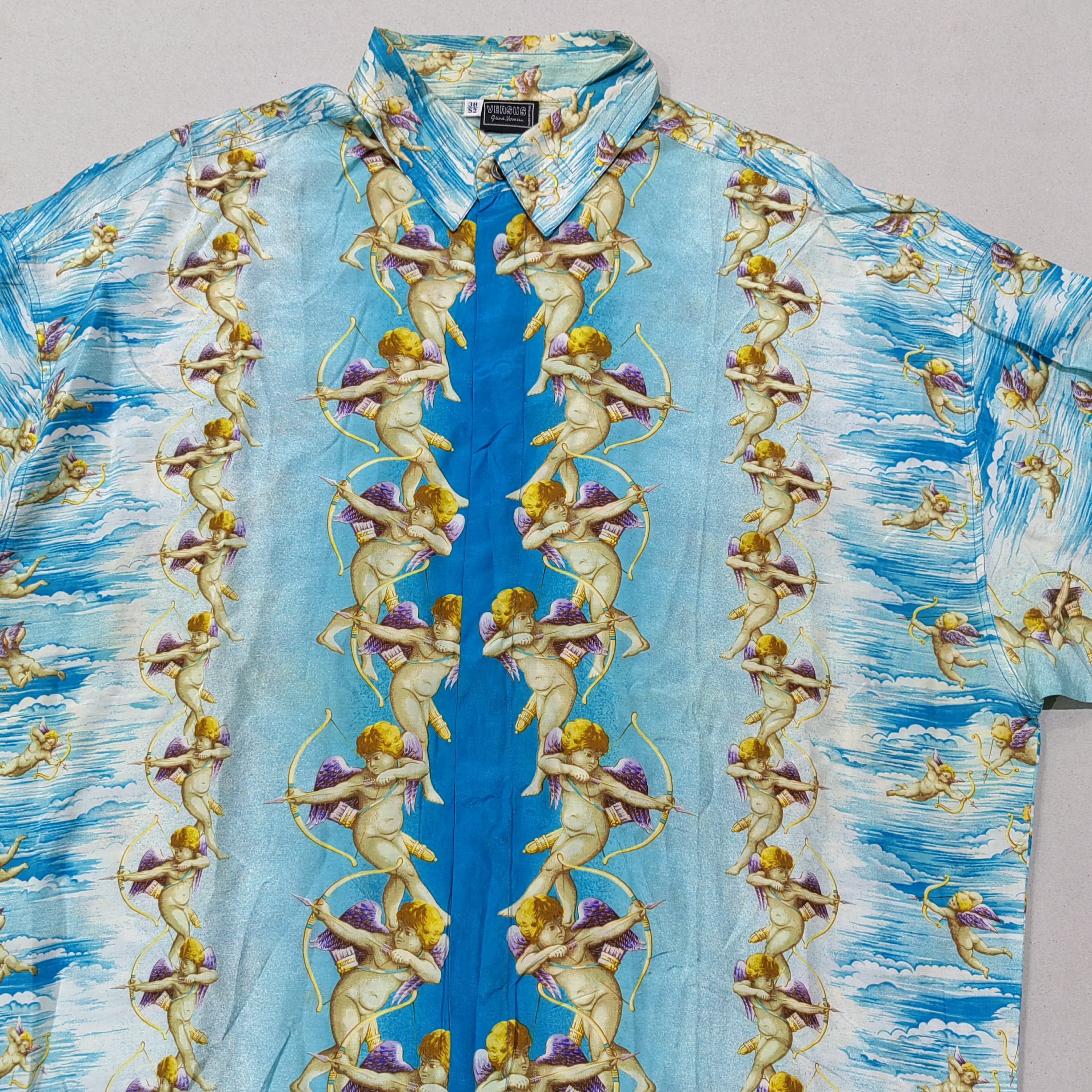 GIANNI VERSACE 80s 90s VINTAGE RARE BUTTON BIG LOGO SHIRT