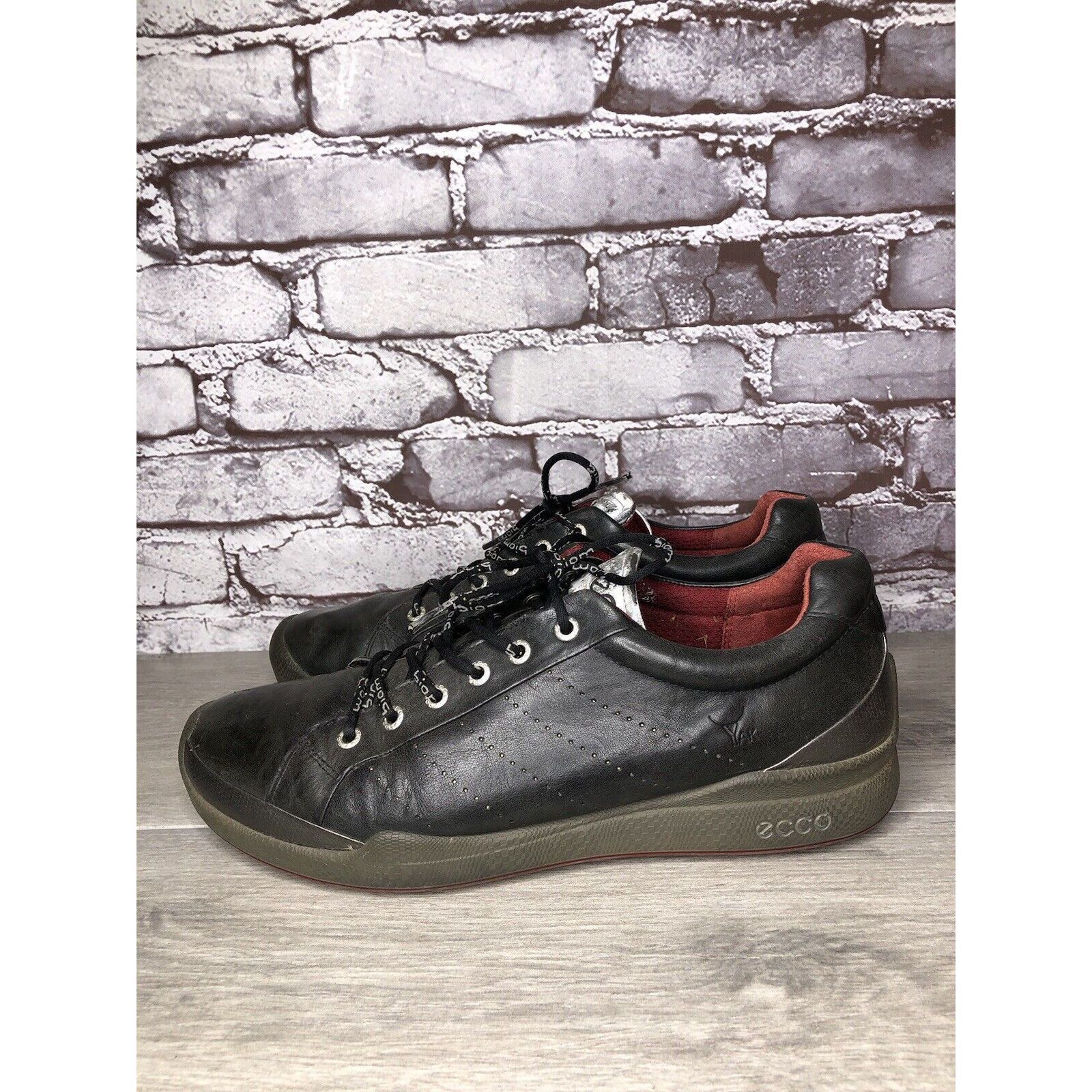 Ecco ECCO Biom Black Yak Leather Spikeless Red Casual Golf Shoes Size US 11 / EU 44 - 7 Thumbnail