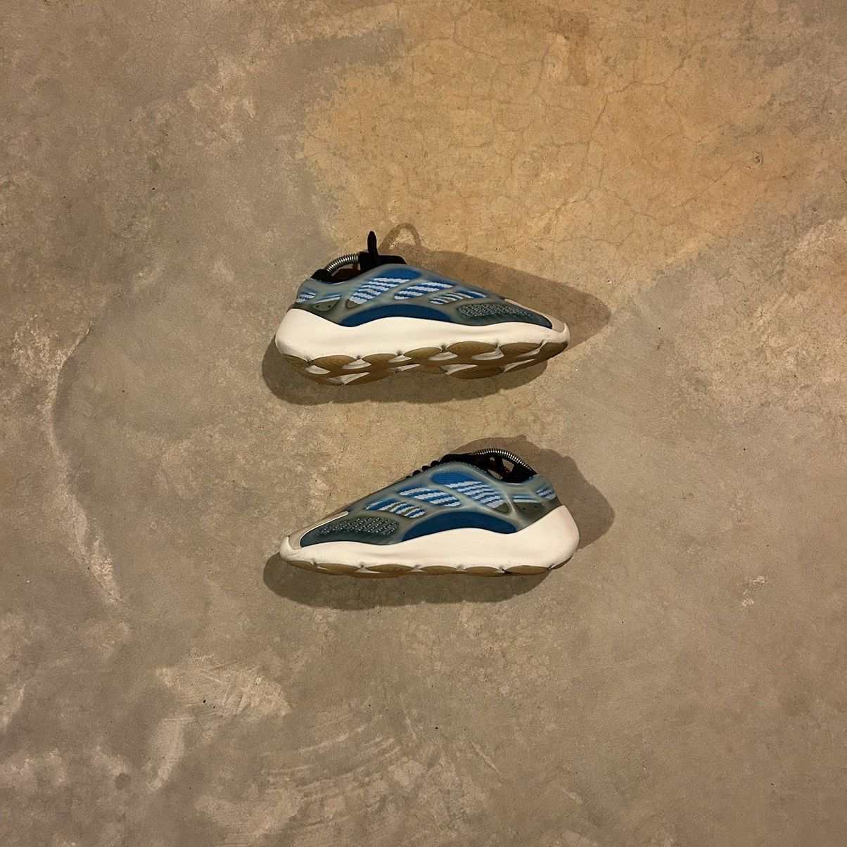 Adidas Adidas Yeezy 700 V3 Arzareth 2020 US 8.5 Grailed