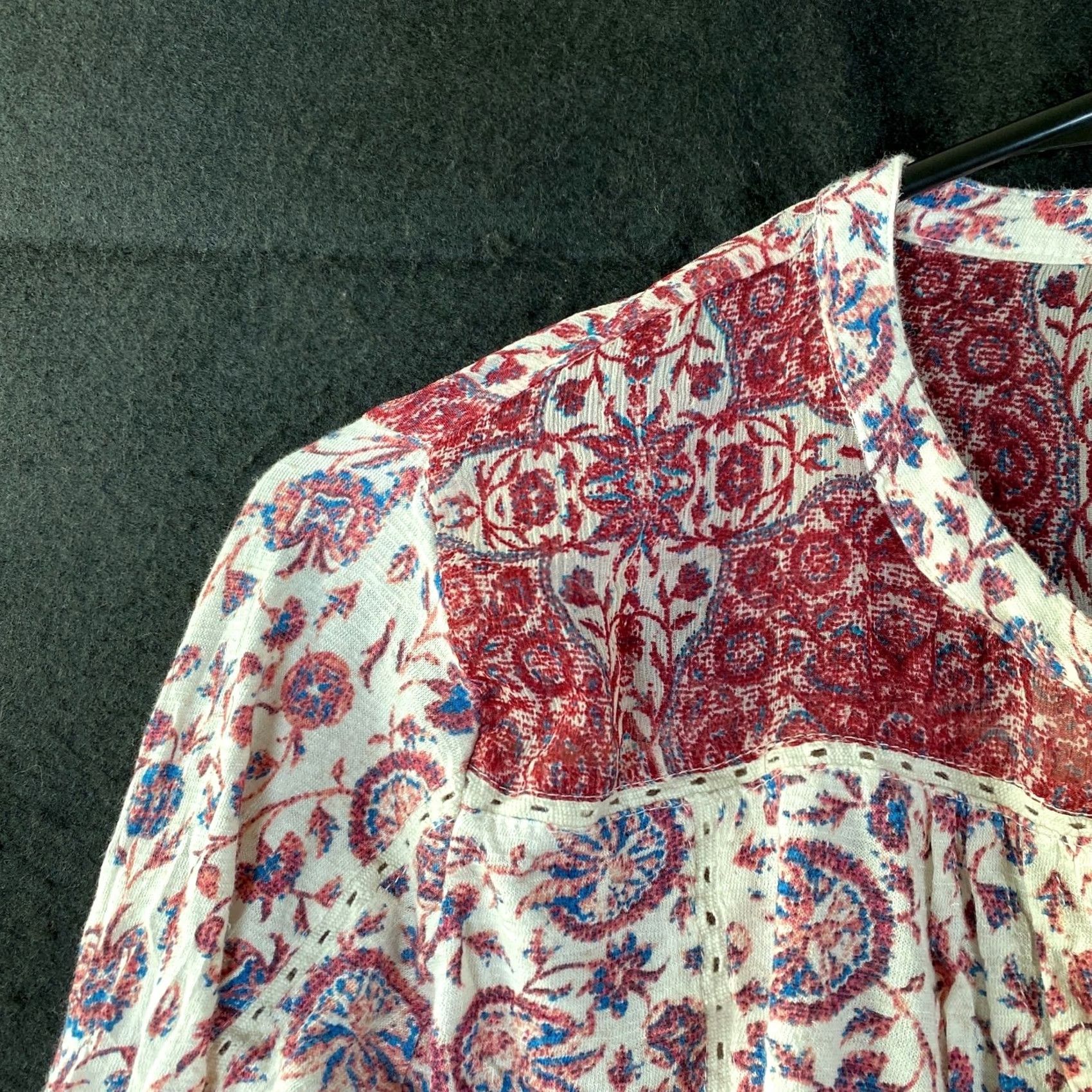 Lucky Brand Lucky Brand Blouse Red Multi Floral V-Neck Long Sleeve Sheer Small Womens Size S / US 4 / IT 40 - 4 Thumbnail