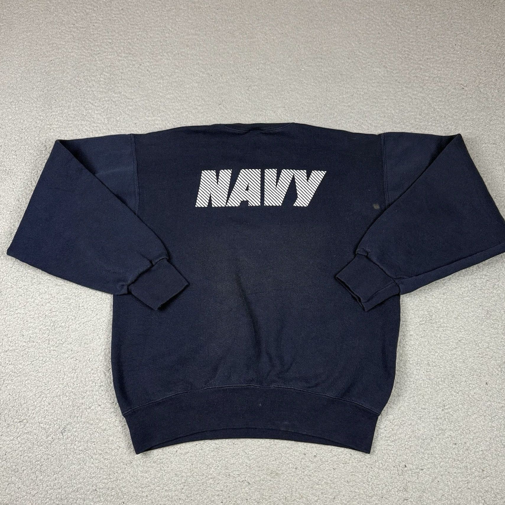 Soffe VINTAGE Soffe Navy Sweatshirt Mens Small Blue Military Issued Pullover Crew Neck Graphic Print 90s USA America Patriotic USA Navy | Sweatshirt | Mens Size US S / EU 44-46 / 1 - 2 Thumbnail