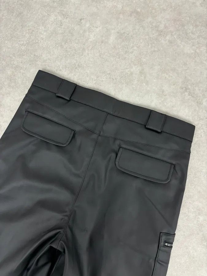 Emporio Armani AW2022 Emporio Armani Black Eco Leather Cargo Pants Size US 34 / EU 50 - 8 Thumbnail