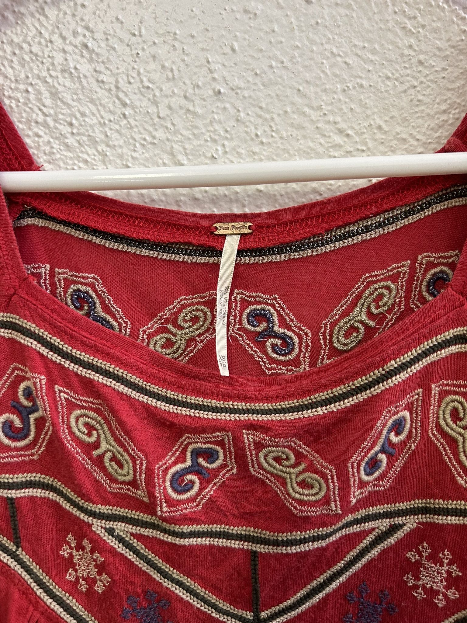 Free People FREE PEOPLE RED BOHO LAGENLOOK SHORT SLEEVE TOP SIZE XS Size XS / US 0-2 / IT 36-38 - 3 Thumbnail