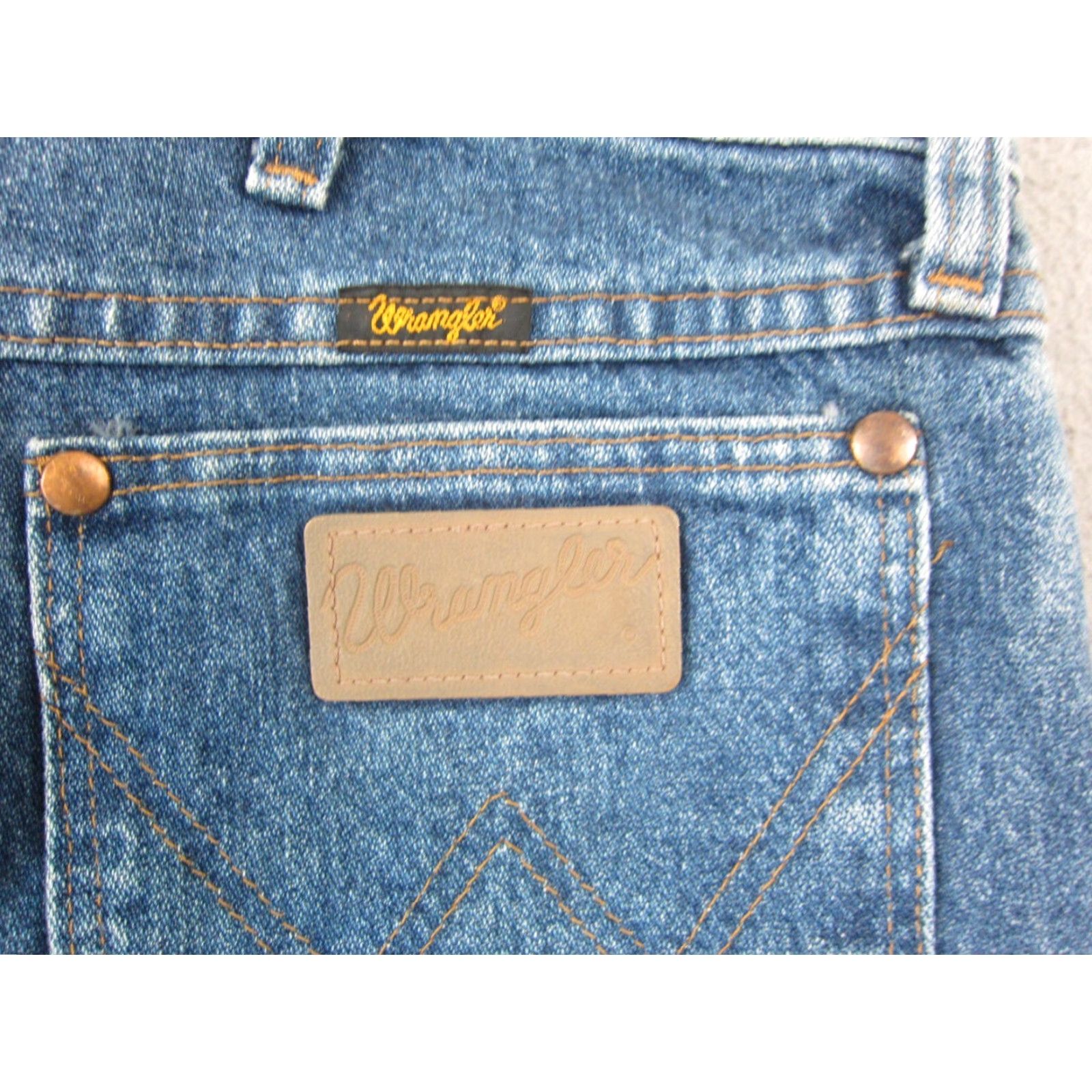 Wrangler VINTAGE Wrangler Jeans Mens 36x36 Blue Cowboy Cut Original Fit 13MWZ Denim Straight Size US 36 / EU 52 - 3 Thumbnail