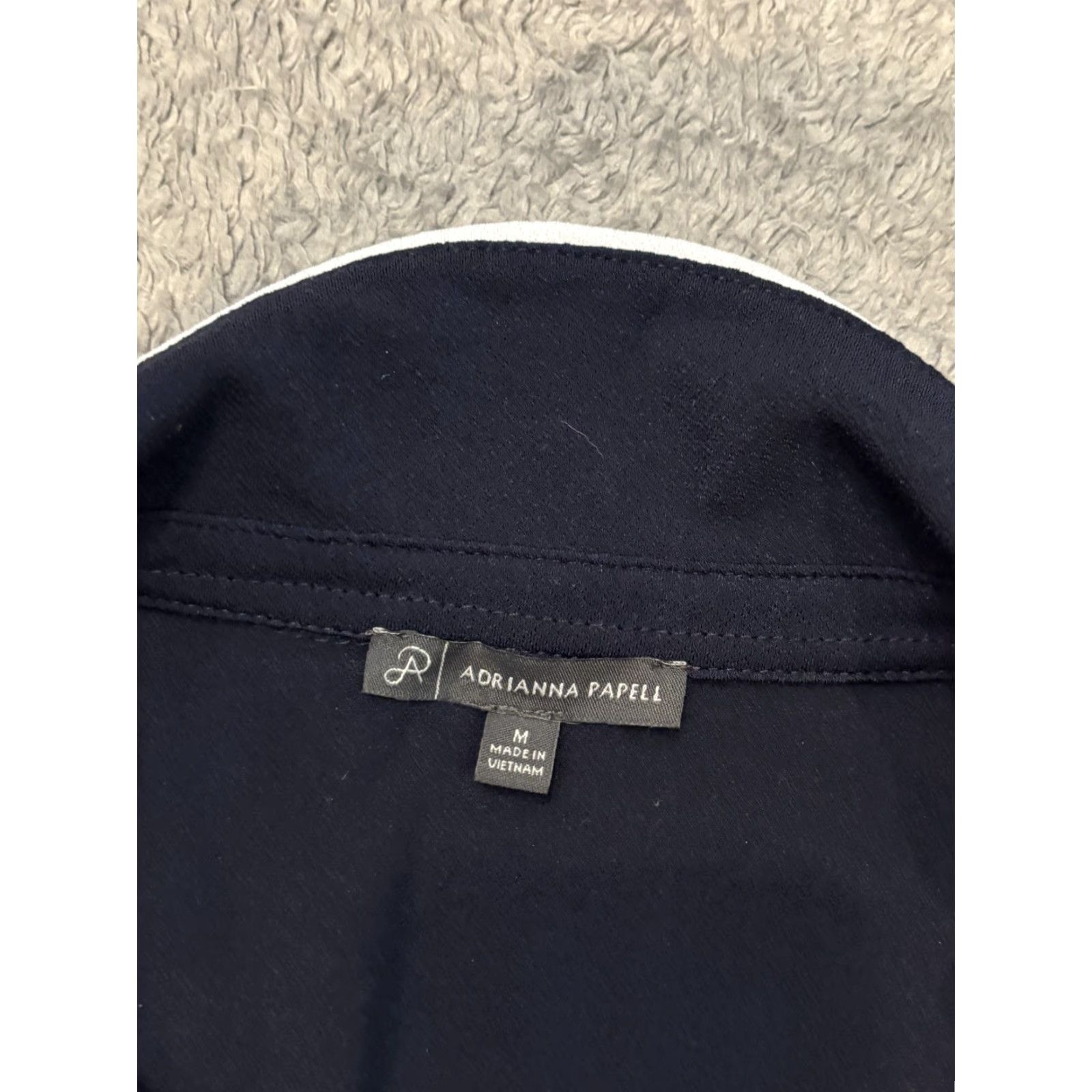 Adrianna Papell Adrianna Papell Long Sleeve Button-Up Blouse Womens Medium Navy Blue Stretch Size M / US 6-8 / IT 42-44 - 2 Thumbnail
