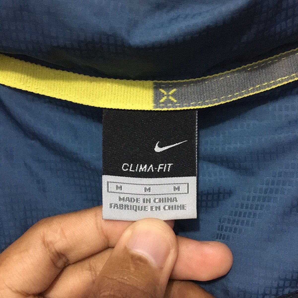 Nike 💥SOLD💥 Nike Swoosh Clima-Fit Jacket Y2k Size US M / EU 48-50 / 2 - 13 Thumbnail