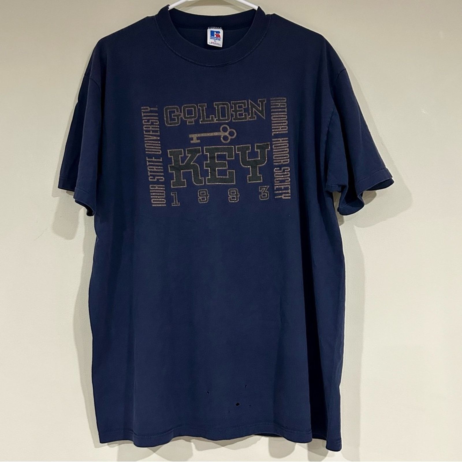 Russell Athletic Vintage 1993 Iowa State University Golden Key Shirt Size US XL / EU 56 / 4 - 1 Thumbnail