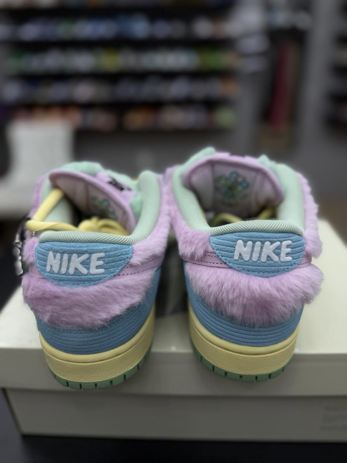 Nike Brand New Nike SB Dunk Low Pro QS Verdy Visty Size 10.5 Men Size US 10.5 / EU 43-44 - 9 Thumbnail