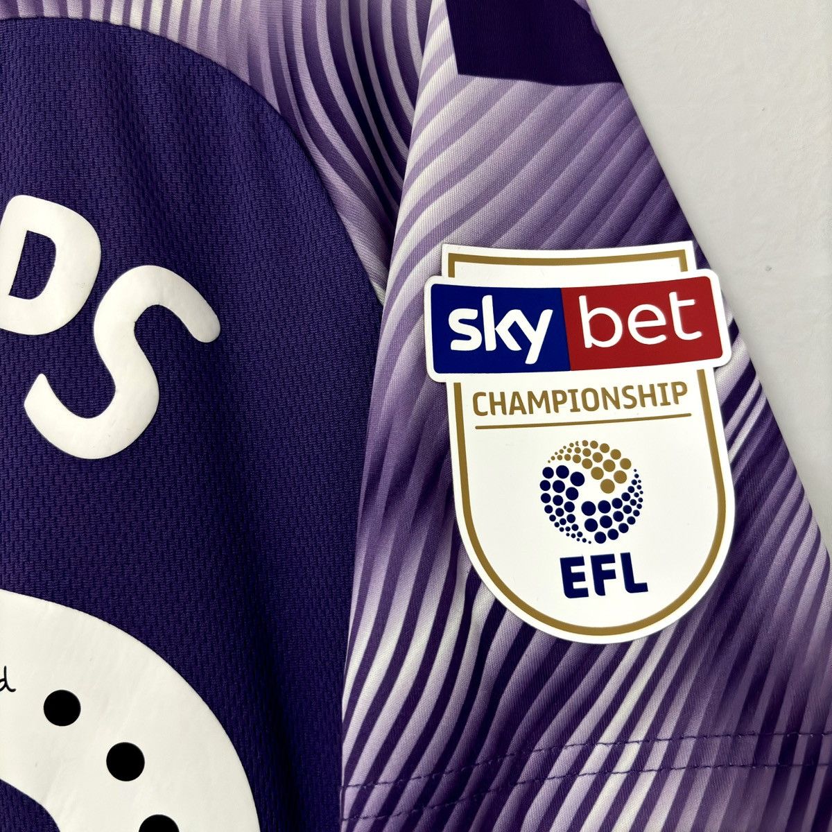 Puma 2019 2020 West Bromwich Player Issue Puma Soccer Jersey Kit Size US S / EU 44-46 / 1 - 9 Thumbnail