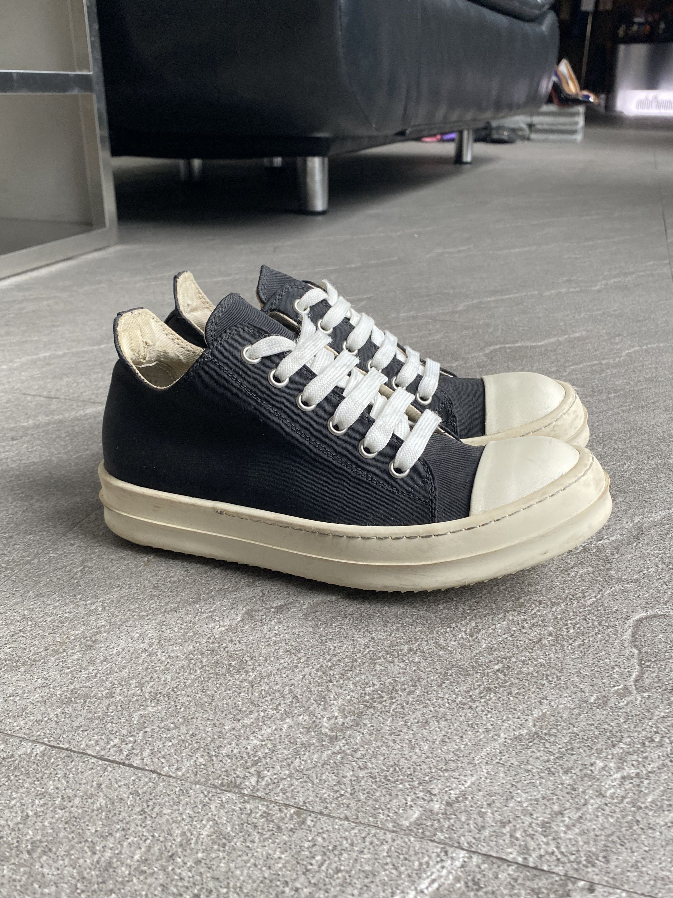 Rick Owens Drkshdw *Smallest size* Rick Owens DRKSHDW Low Ramones Black Canvas Size US 5 / IT 35 - 2 Thumbnail