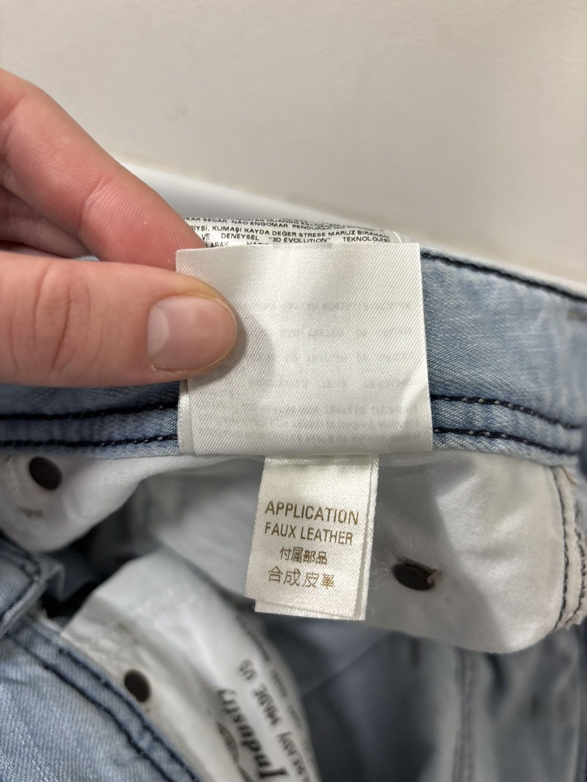 Diesel Diesel Waykee Regular Straight NWT Men’s Blue Denim Jeans Size US 30 / EU 46 - 17 Thumbnail