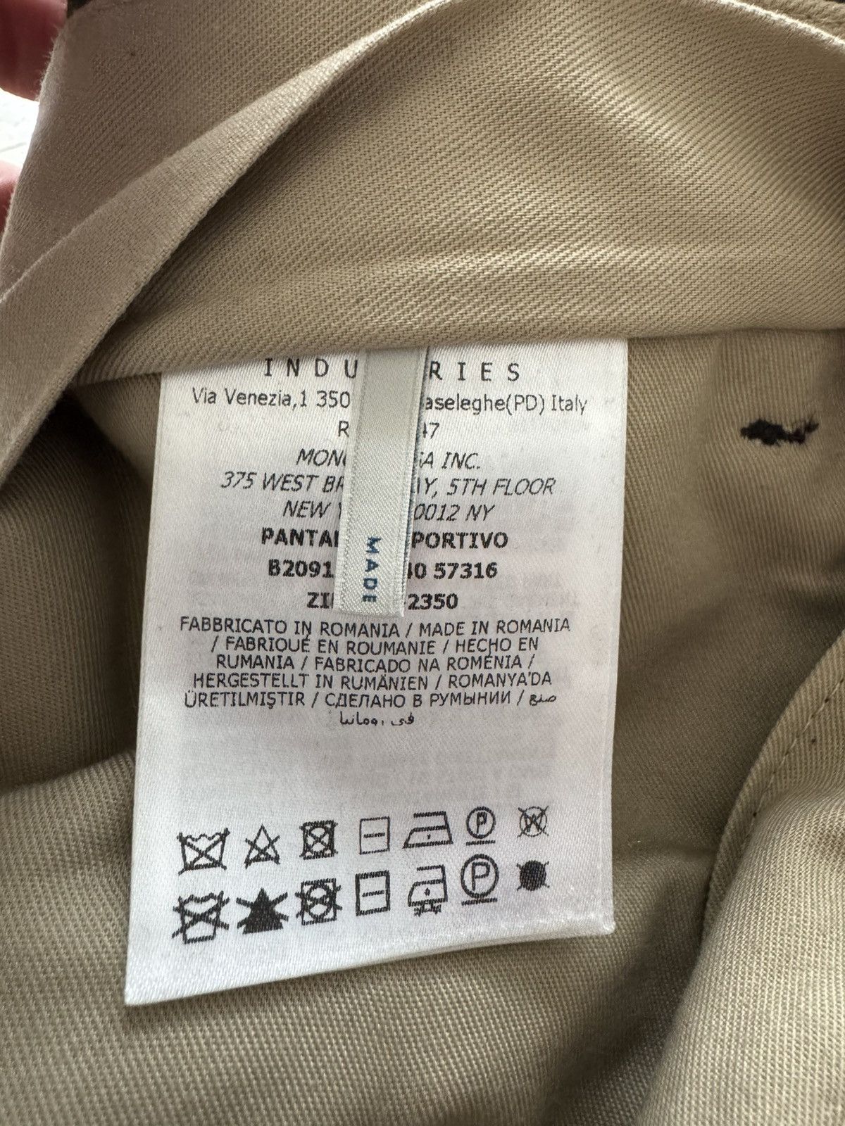 Moncler Cargo pants Size US 31 - 14 Thumbnail