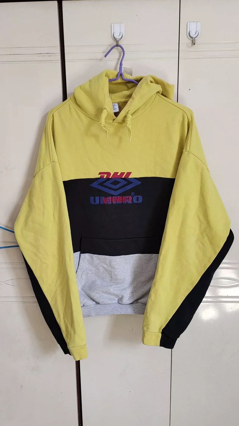 Vetements vetements Pullover hoodie Size US L / EU 52-54 / 3 - 1 Thumbnail