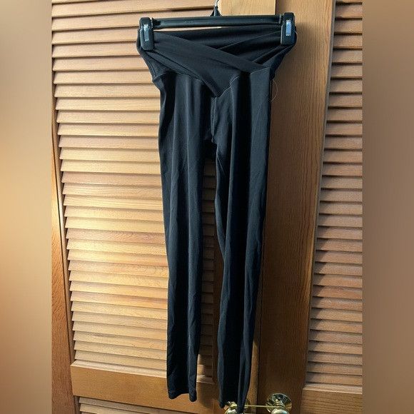 Other offline by aerie real me 7/8 leggings high rise black sz s Size 27" / US 4 / IT 40 - 1 Thumbnail