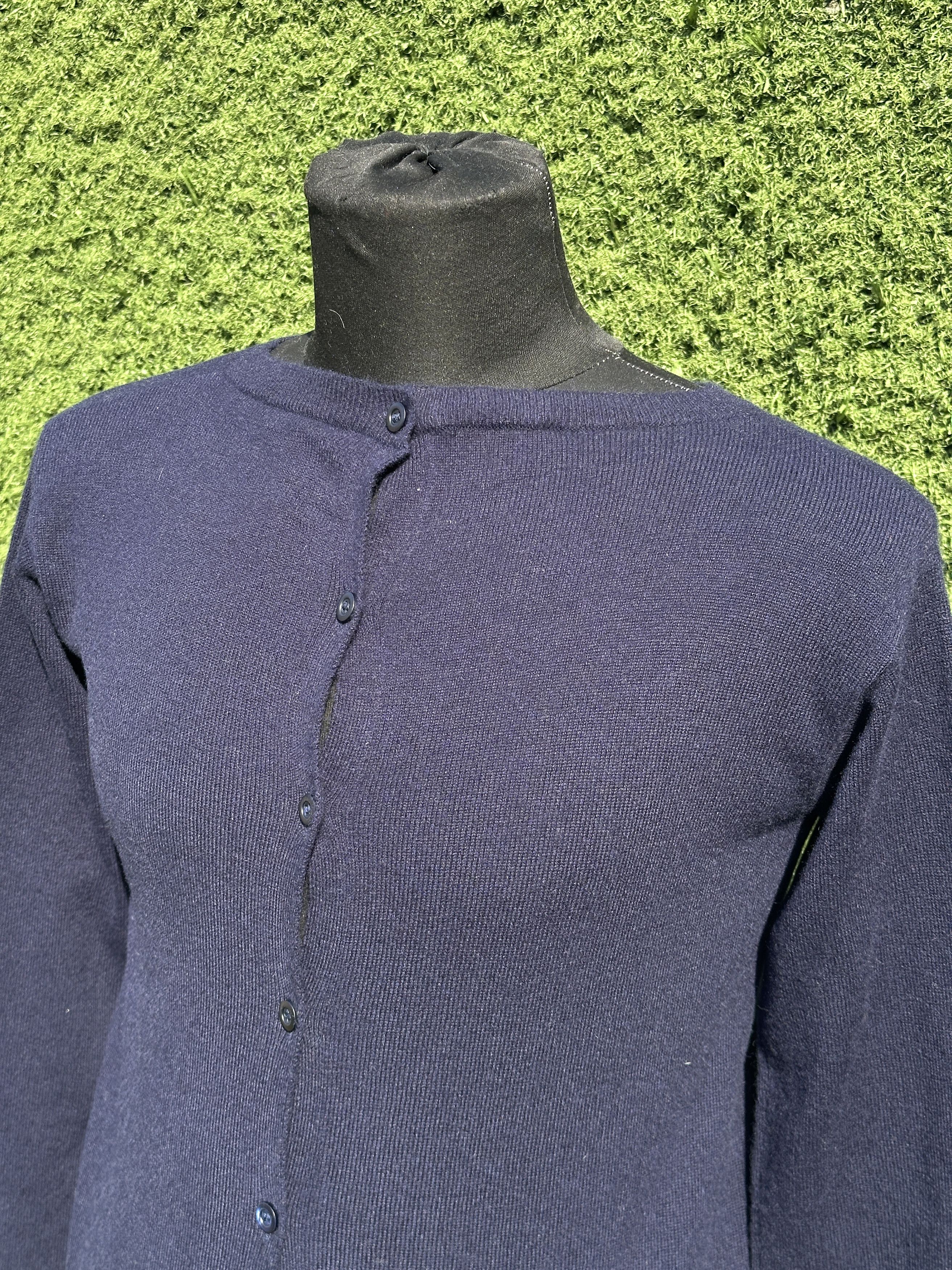 Prada Prada Button-Back Reversed Cardigan Size IT 42 Wool Knit Size M / US 6-8 / IT 42-44 - 10 Thumbnail