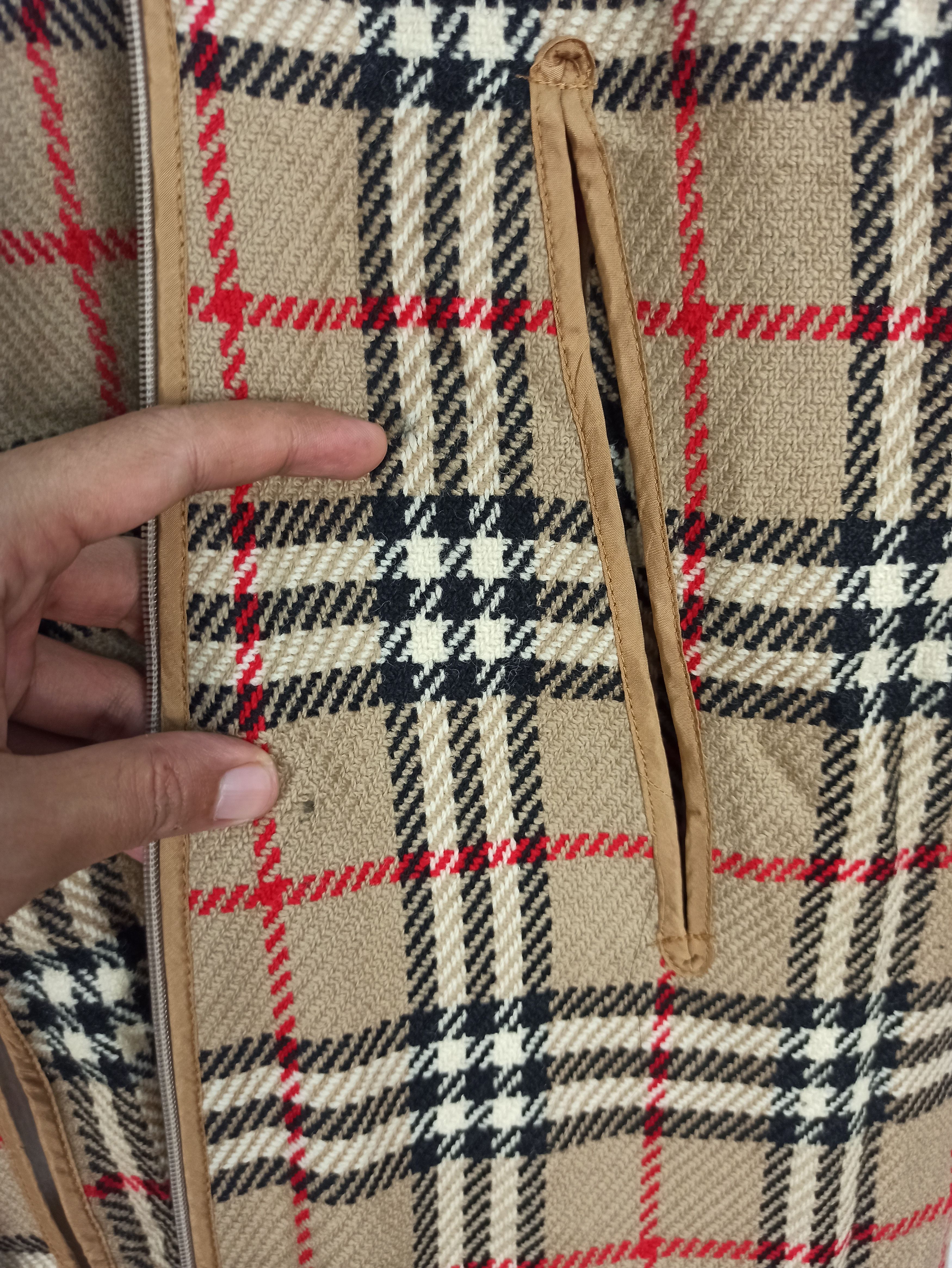 Burberry Vintage Inner Burberry london Wool Size US L / EU 52-54 / 3 - 4 Thumbnail