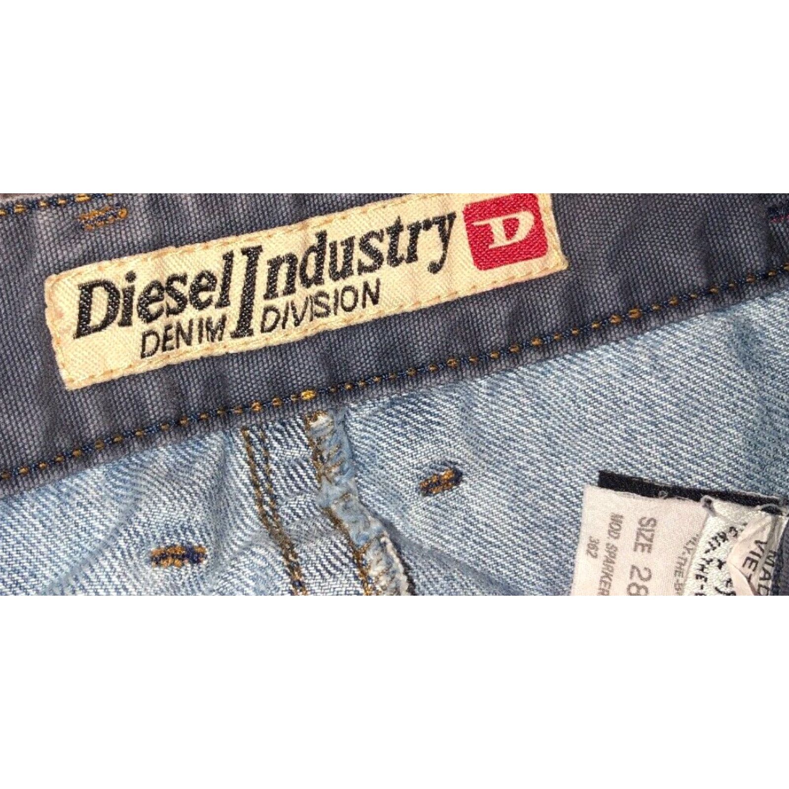 Diesel Diesel Men's Blue Straight Denim Jeans Size 28 x 31.5 Regular Size US 28 / EU 44 - 5 Thumbnail