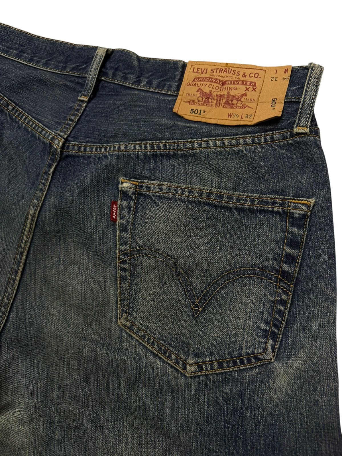 Levi's Vintage 00s Levi’s 501 Japan Market 03501-01 Button 359 |W34 Size US 34 / EU 50 - 8 Thumbnail