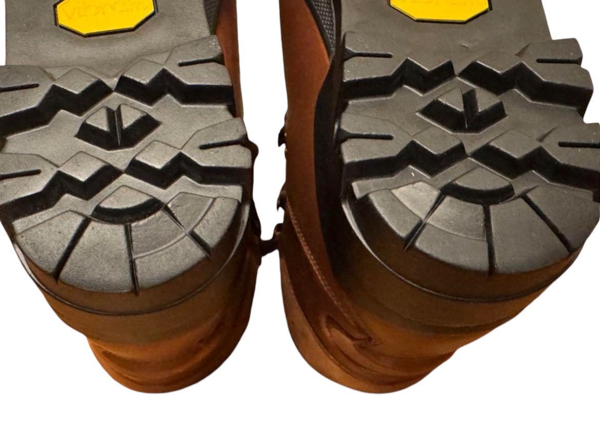 Timberland *Limited Edition* Timberland World Hiker 40th Anniversary Size US 8 / EU 41 - 4 Thumbnail