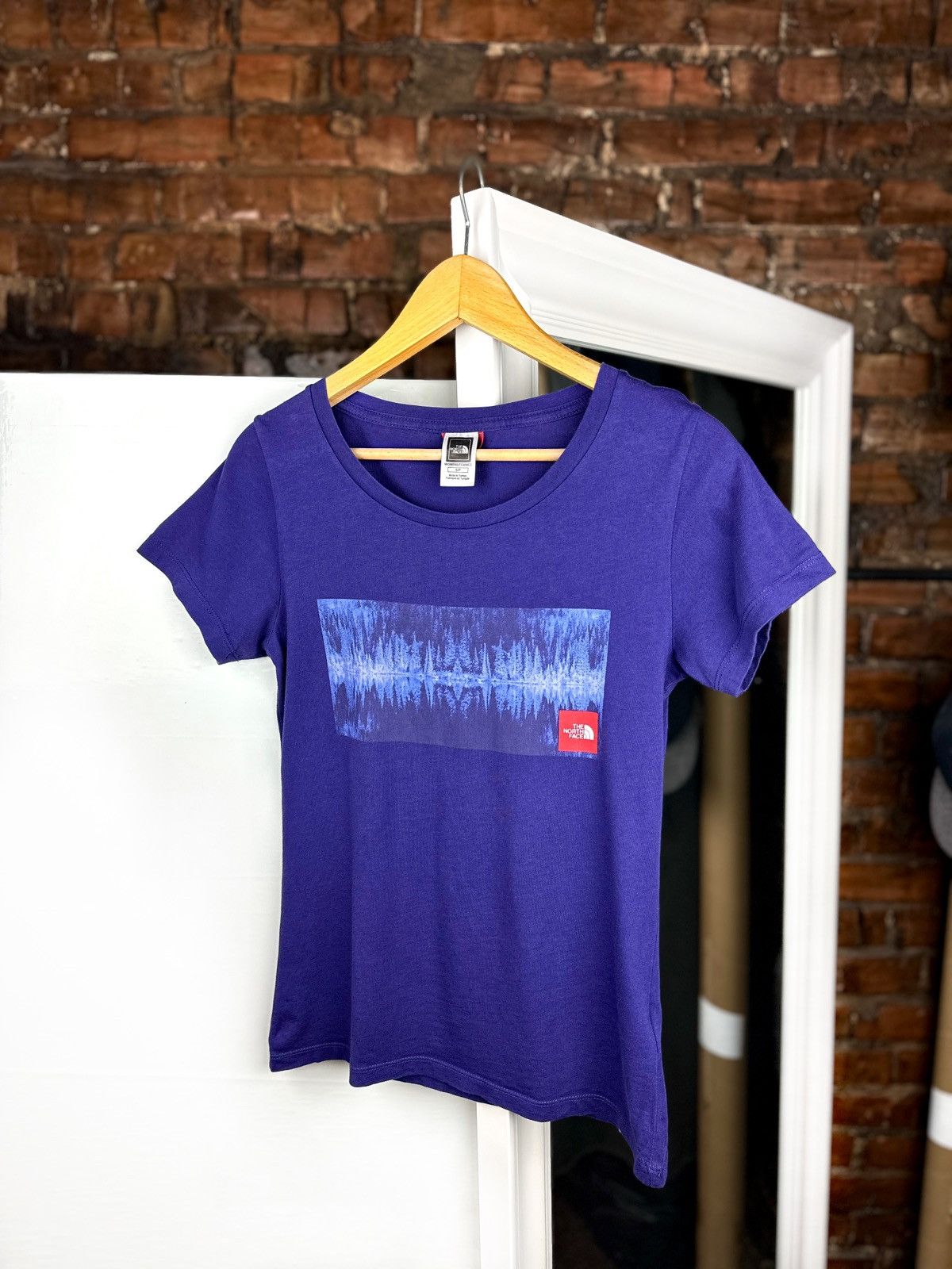 The North Face Women’s T-Shirt The North Face Big Logo Blue Size: S Size S / US 4 / IT 40 - 1 Thumbnail