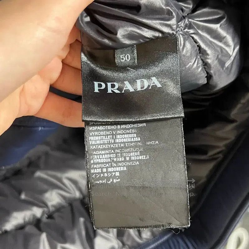 Prada Prada Men's Dark Blue Puffer Jacket. Size US M / EU 48-50 / 2 - 4 Thumbnail