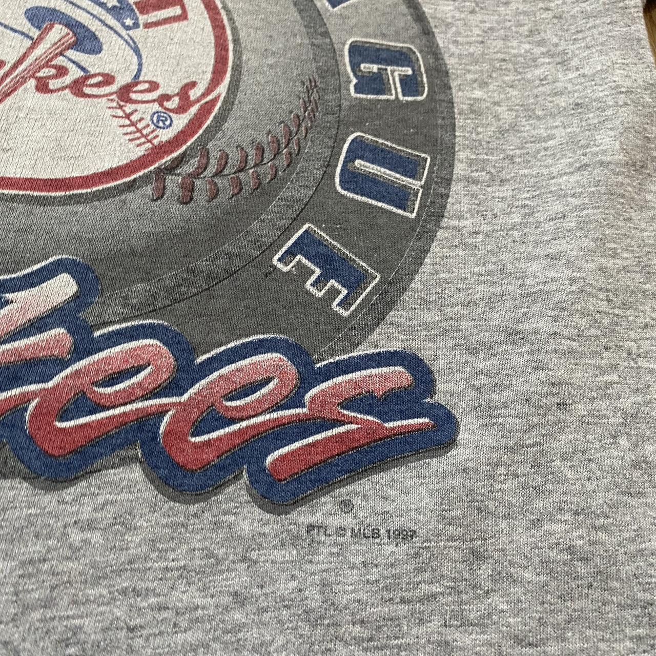 Majestic 1997 Grey vintage 90s New York Yankees American Size US S / EU 44-46 / 1 - 3 Thumbnail