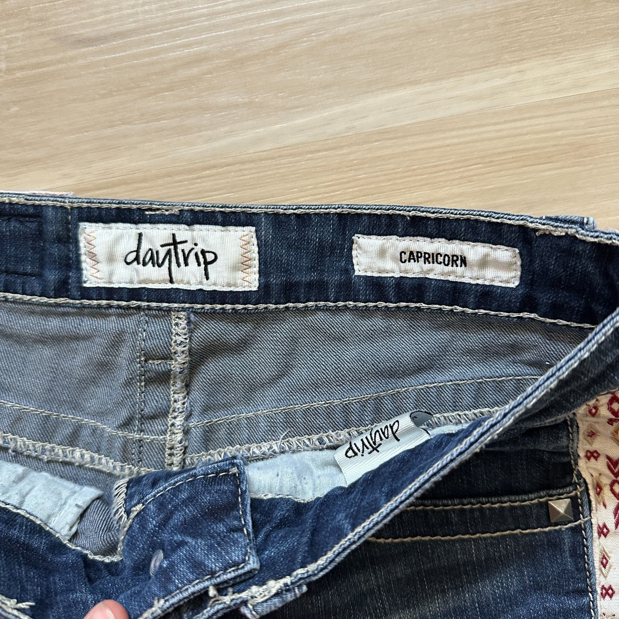 Other Daytrip Womens Denim Shorts Size 25 Capricorn Blue Distresse Size 25" / US 0 / IT 36 - 3 Thumbnail