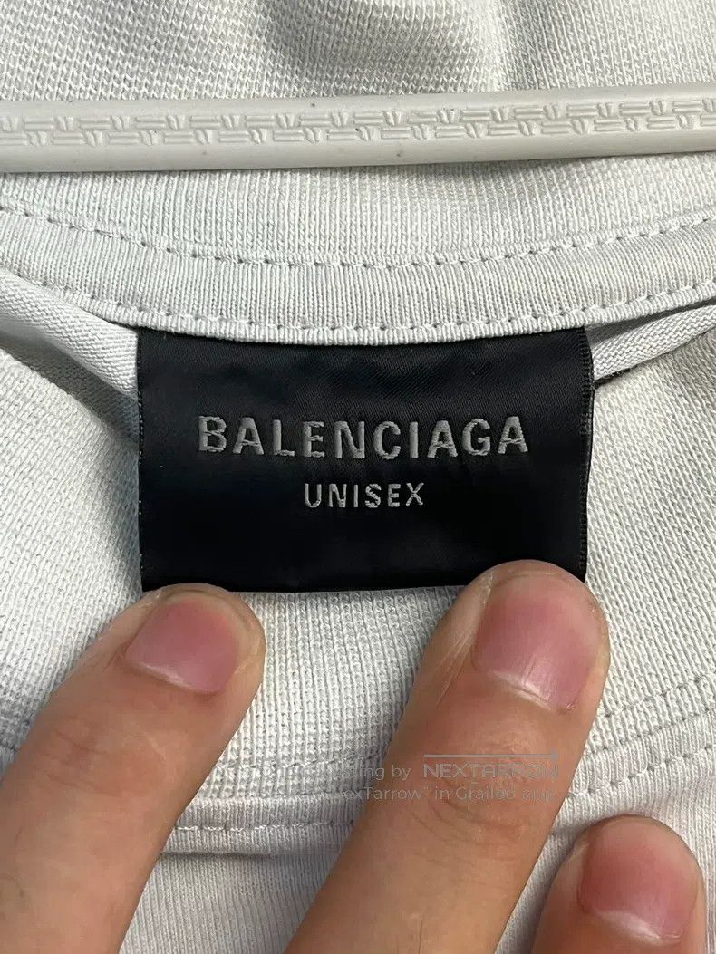 Balenciaga Balenciaga Letter Printed Badge Short Sleeve Crew Neck T-S Size US XL / EU 56 / 4 - 3 Thumbnail