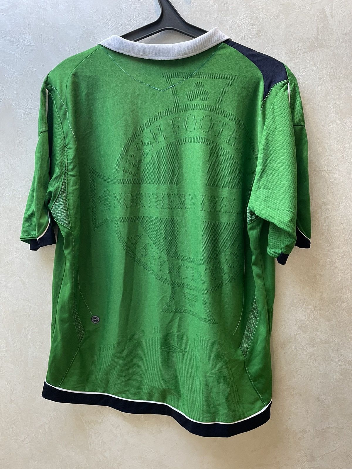 Umbro × Vintage Northern Ireland 2006 2007 2008 home shirt jersey soccer kit Size US XL / EU 56 / 4 - 5 Thumbnail