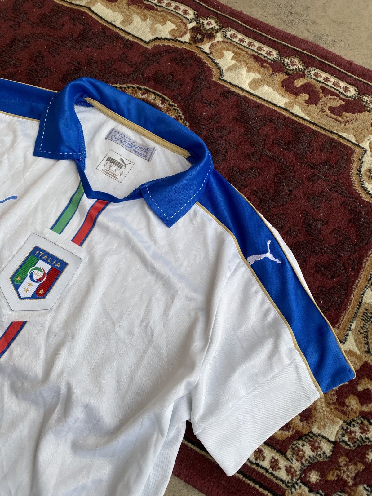 Puma × Vintage Italia Puma Italy 2016/17 football shirt jersey XL soccer Size US XL / EU 56 / 4 - 5 Thumbnail
