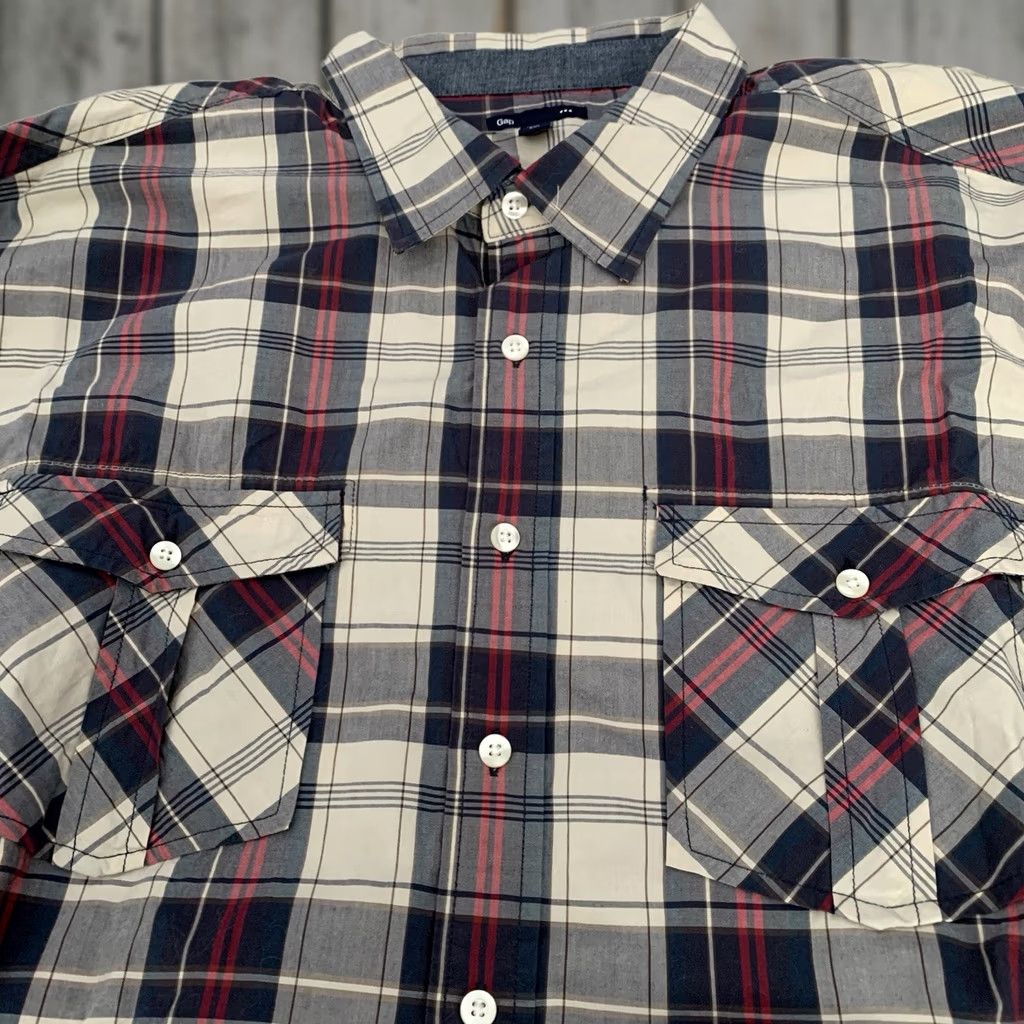 Gap GAP Factory Shirt Men XXL Beige Blue Plaid Classic Fit Button Up Cotton Pockets Shirt Size US XXL / EU 58 / 5 - 1 Thumbnail