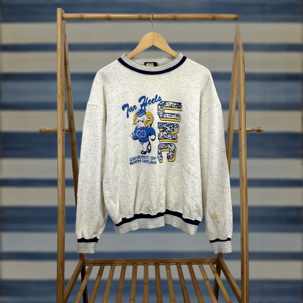 Vintage VTG 90s UNC Carolina Tar Heels Rameses Ringer Crewneck Oversized Sweatshirt L Mens Heather Gray Nike Shirt Size US L / EU 52-54 / 3 - 1 Thumbnail