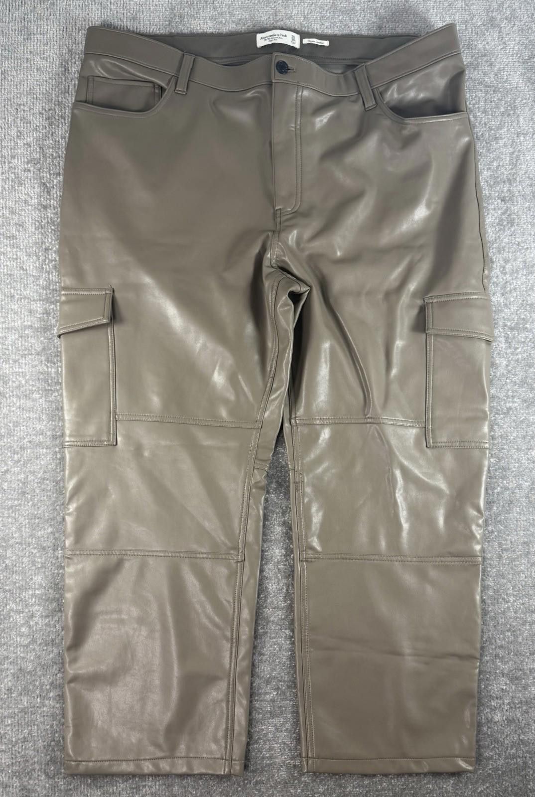 Abercrombie & Fitch Abercrombie & Fitch Faux Leather The '90s Relaxed Cargo Size 35" - 3 Thumbnail