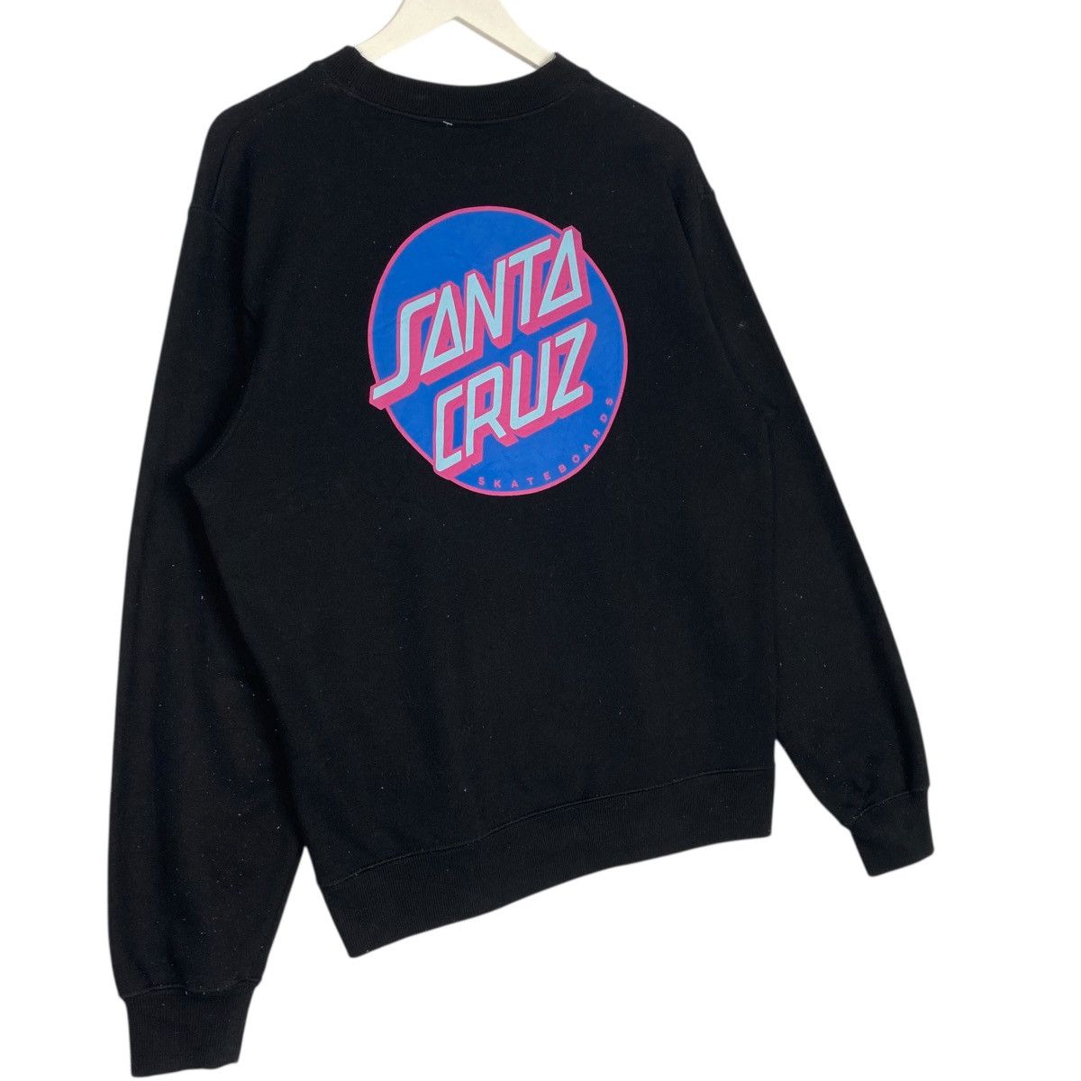 Vintage Vintage Santa Cruz Skateboard Hoodie Back Hit Black Size L Size US L / EU 52-54 / 3 - 3 Thumbnail
