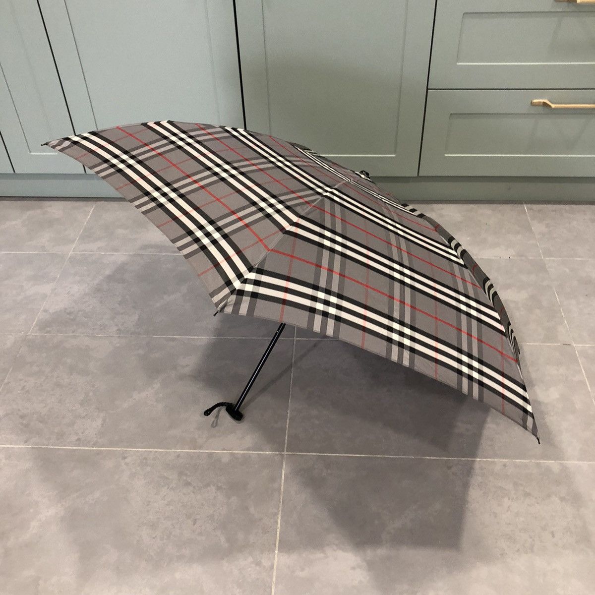 Burberry Burberry's Checked Novacheck Waterproof Folding Umbrella Size ONE SIZE - 5 Thumbnail