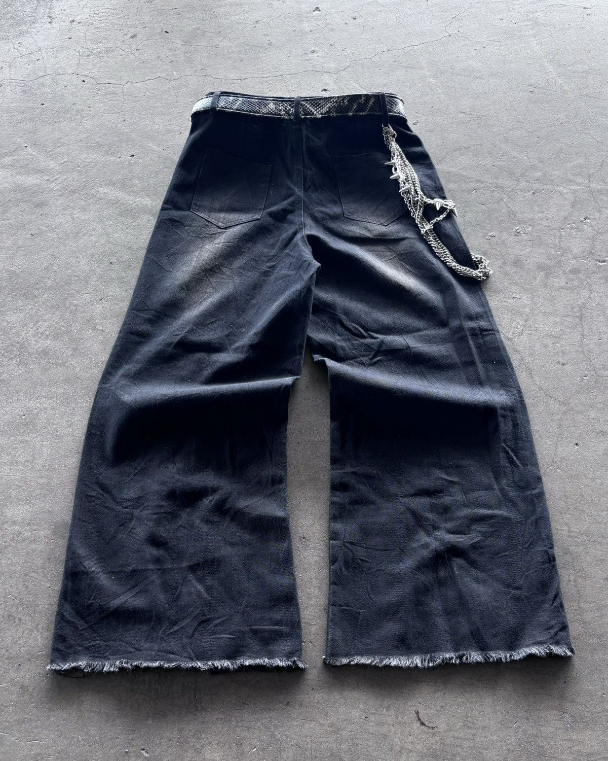 If Six Was Nine × Japanese Brand × Le Grande Bleu (L.G.B.) Ifsixwasnine Lgb Style Washed Blue Flared Denim Pants Size US 27 - 6 Thumbnail