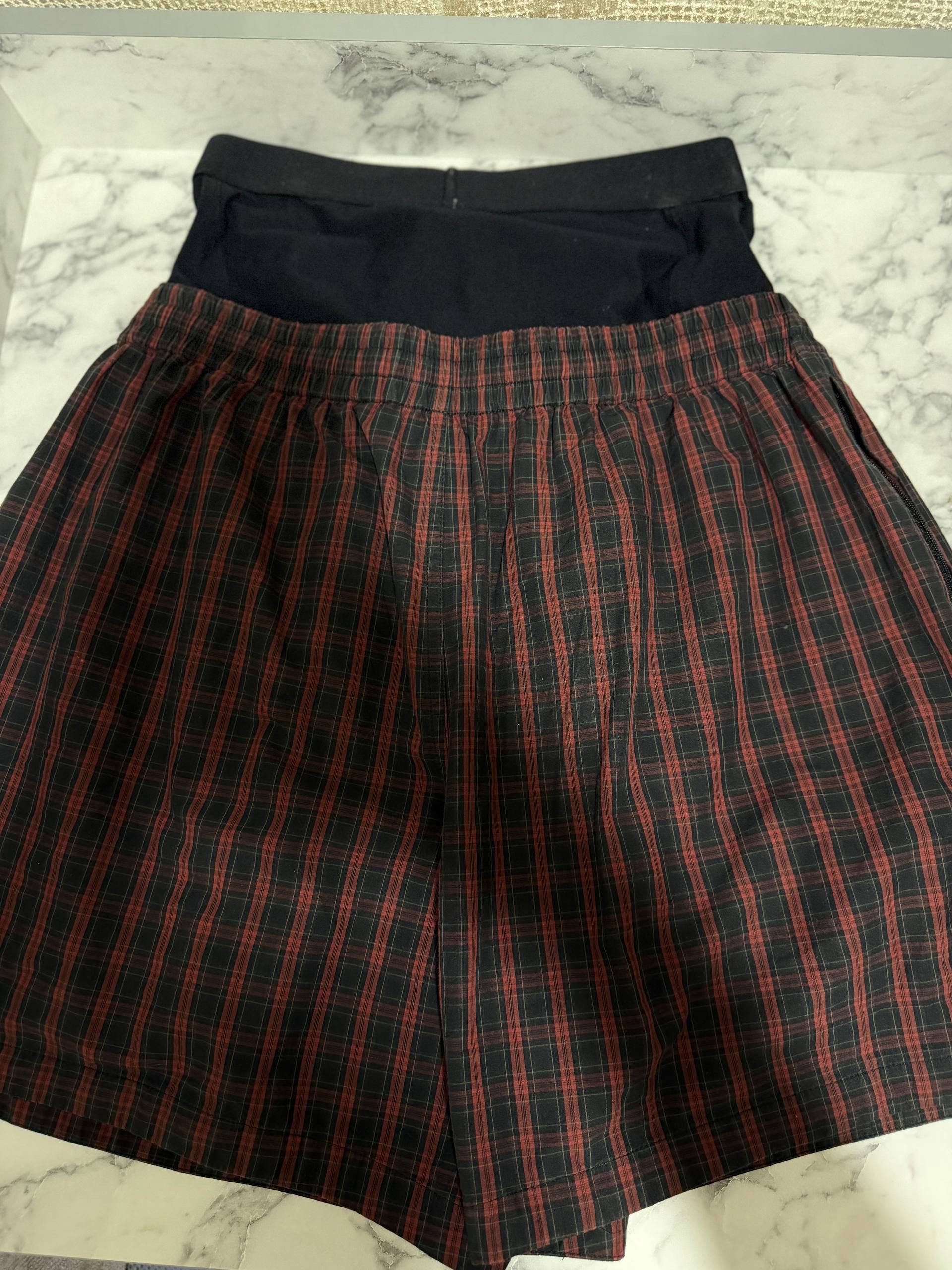 Balenciaga balenciaga underwear shorts sample Size US 32 / EU 48 - 2 Thumbnail