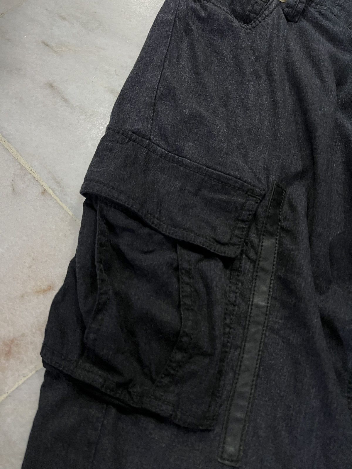 If Six Was Nine × Tornado Mart TORNADO MART CARGO BONDAGE PUNK SHORT PANTS RARE DESIGN Size US 32 / EU 48 - 5 Thumbnail