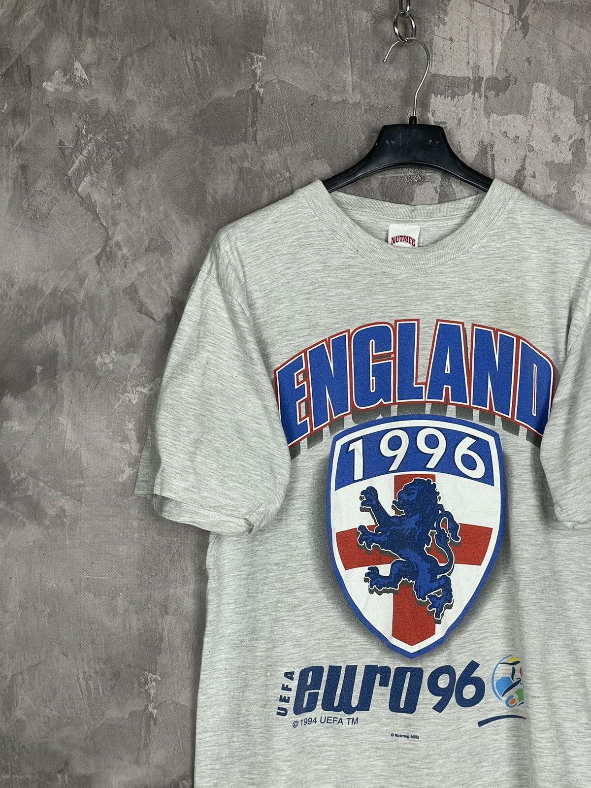Nutmeg NWT Euro 96 1996 2020 England football soccer Y2K t shirt Size US M / EU 48-50 / 2 - 3 Thumbnail