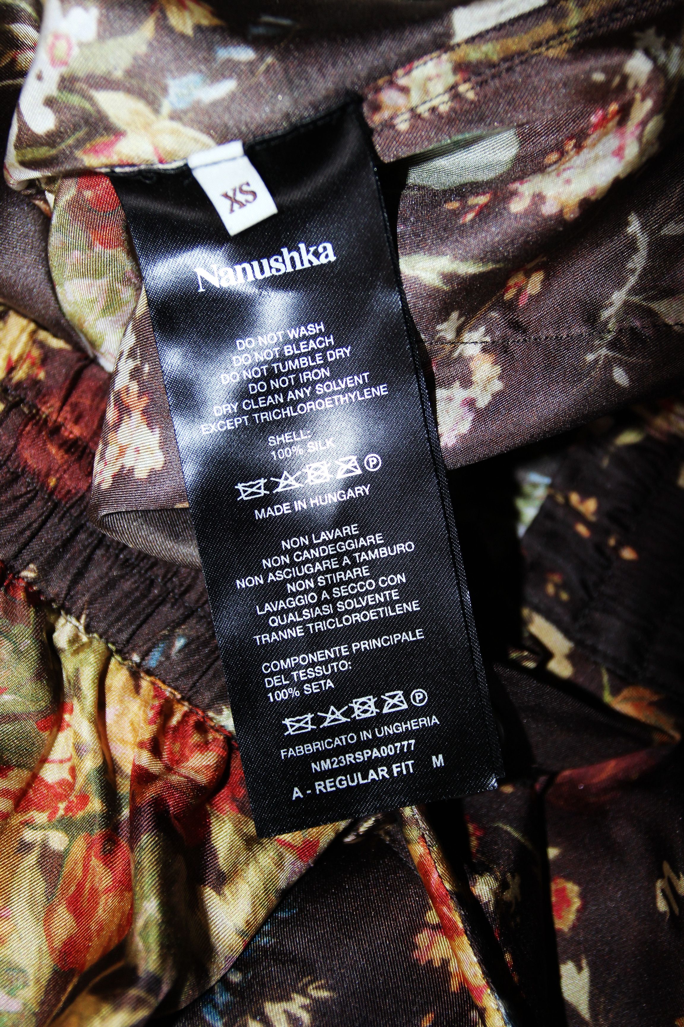 Nanushka BNWT SS23 NANUSHKA FLORAL PRINT SILK PANTS XS Size US 28 / EU 44 - 9 Thumbnail