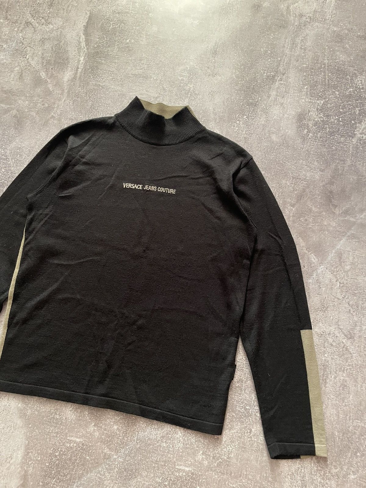 Versace Jeans Couture Vintage Versace Jeans Couture Sweater Size US L / EU 52-54 / 3 - 2 Thumbnail
