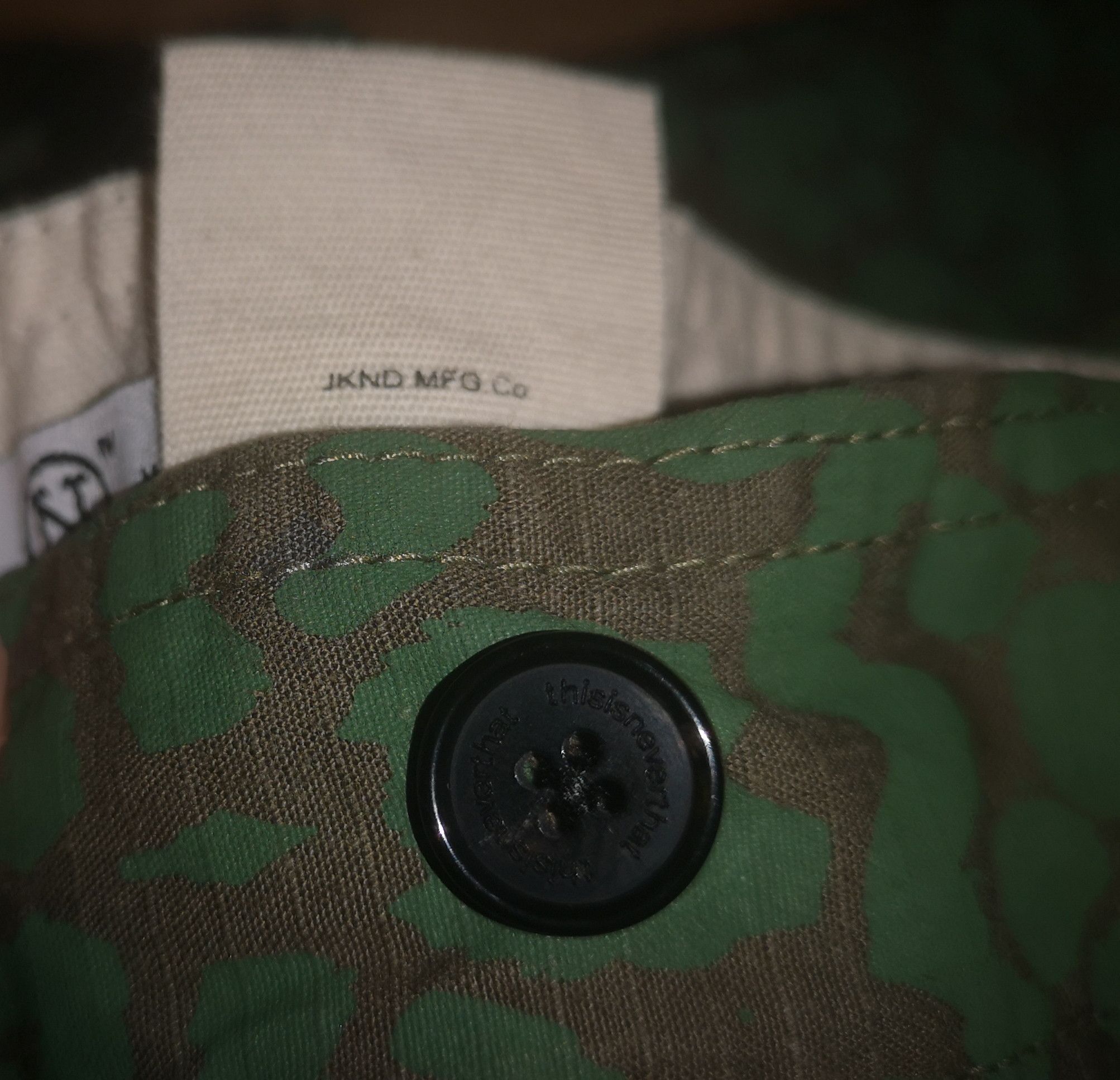 Vintage × thisisneverthat Vtg Thisisneverthat A Nook in the Garden SS2013 Short Pants Size US 34 / EU 50 - 8 Thumbnail
