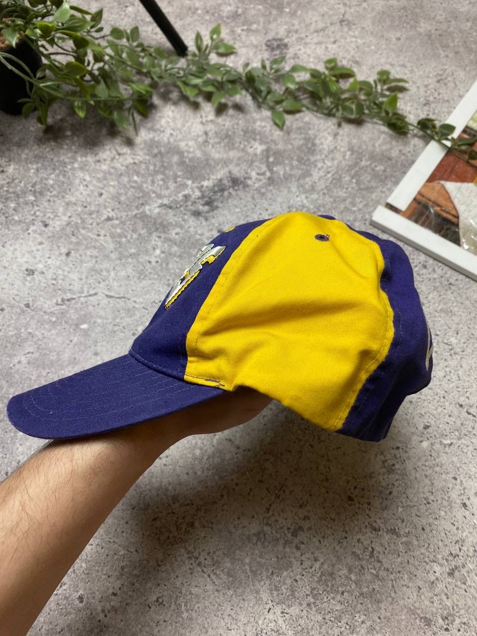 NBA × Vintage Vintage Lakers Cap Sport Specialties NBA 00’s Los Angeles Size ONE SIZE - 2 Thumbnail
