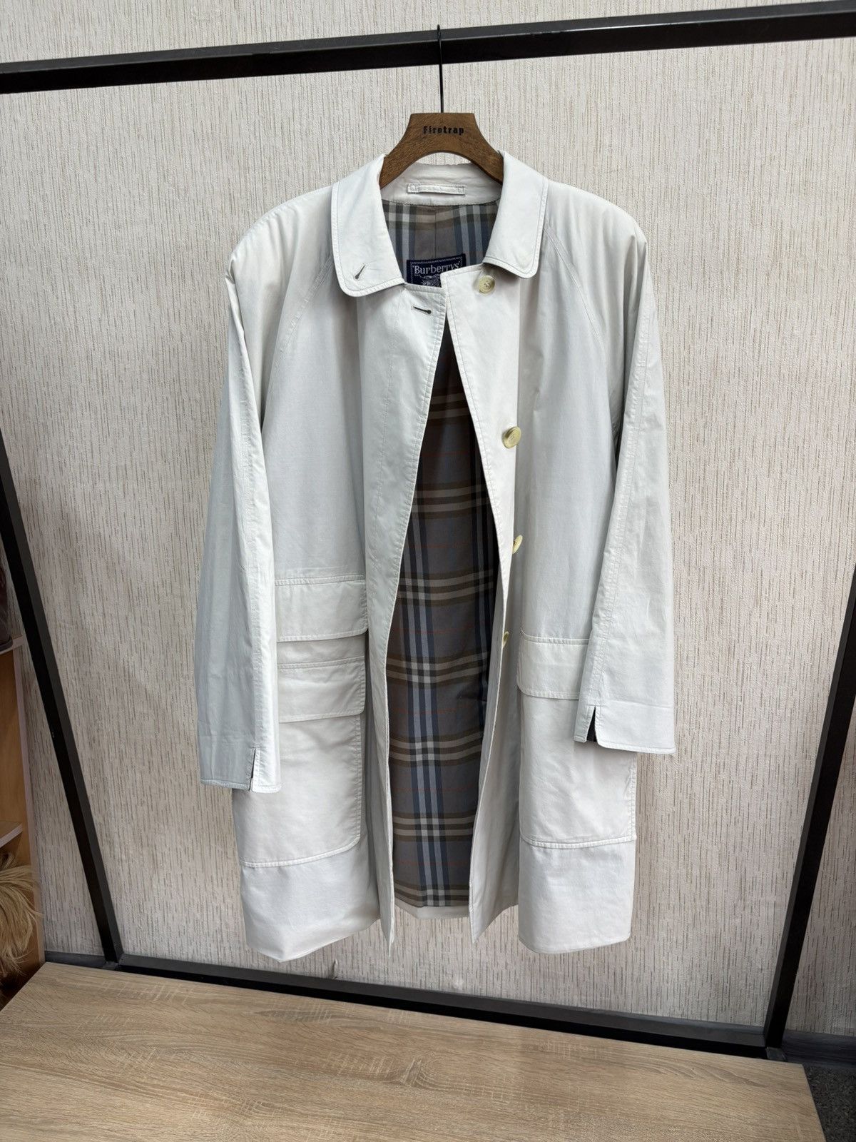 Burberry × Vintage Vintage Burberry Nova Check Trench Coat RainCoat 80s Size US L / EU 52-54 / 3 - 1 Thumbnail