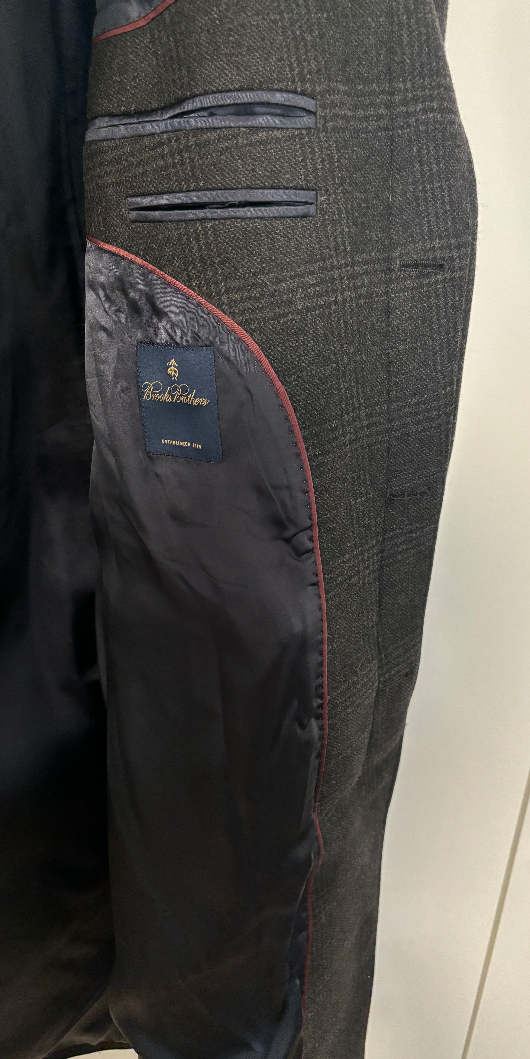 Brooks Brothers Plaid Chesterfield Overcoat Topcoat, Wool, Velvet; 38 -40 Size US M / EU 48-50 / 2 - 10 Thumbnail